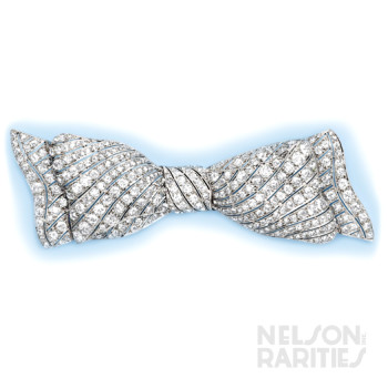 Diamond and Platinum Bow Brooch. Magnificent!